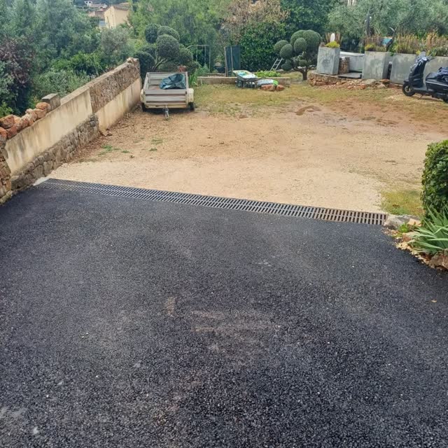 Accès villa & enrobé